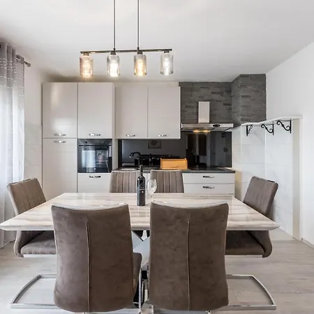 Bella Apartament