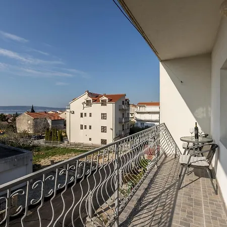 Bella * Kaštela