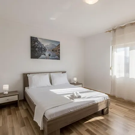 Bella Apartment