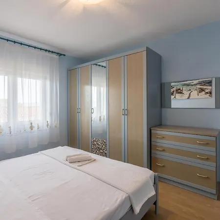 Bella * Kaštela