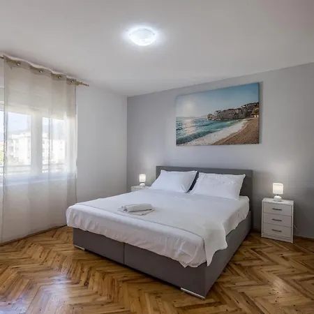 Bella Apartment