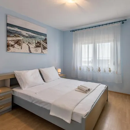 Bella Apartment *